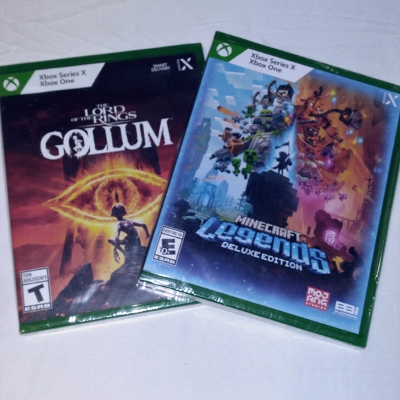 Minecraft Legends/LOTR Gollum Xbox Game Bundle
